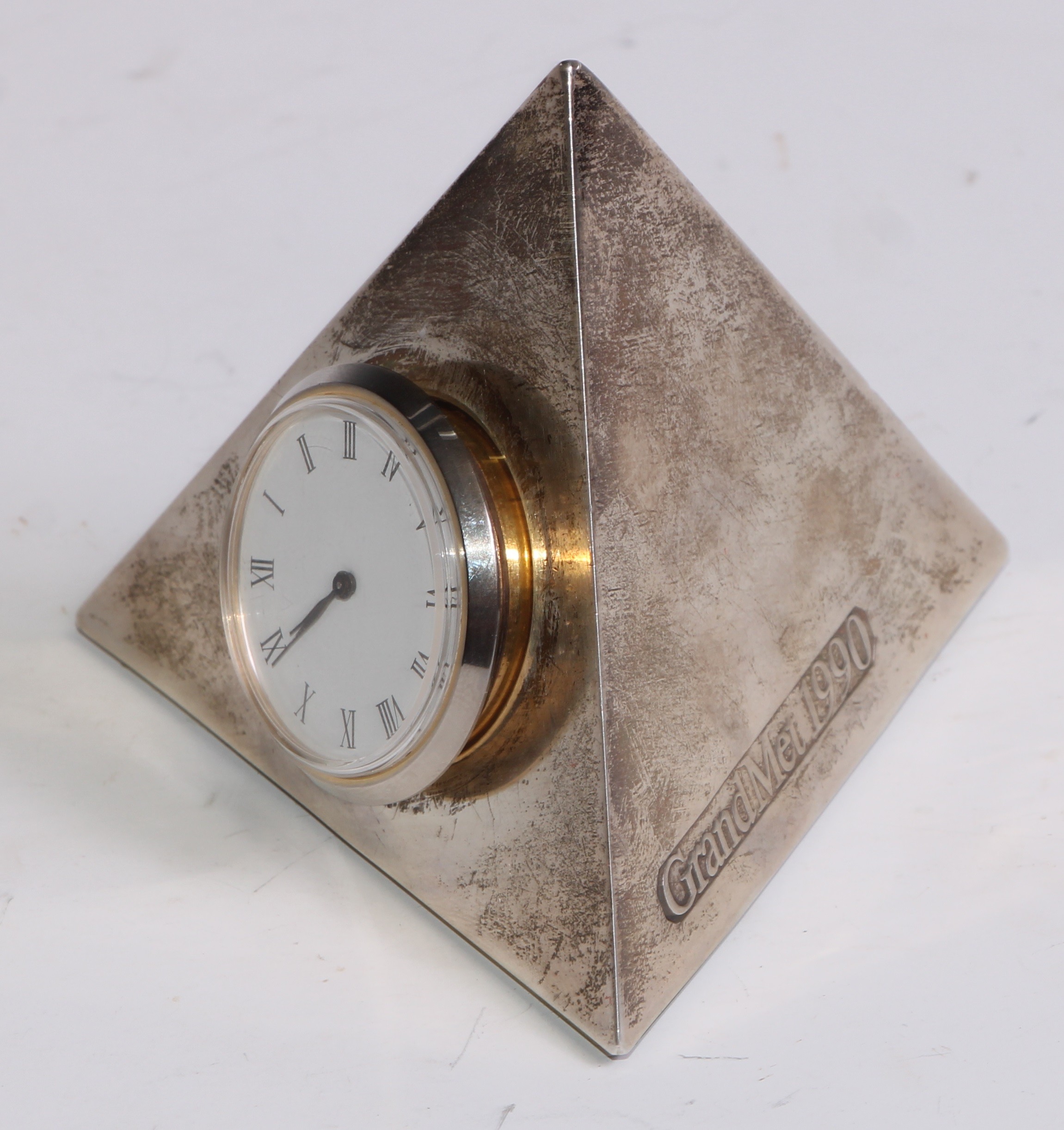 An Elizabeth II silver pyramid shaped clock, circular dial with Roman numerals, marked Grand Met - Image 3 of 4