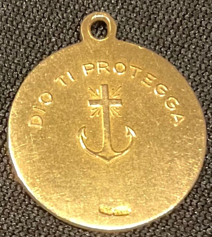 An Italian 18ct gold pendant, Di Te Protegga, 2.9g, marked 750 - Bild 2 aus 2