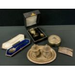Silver & Plate - a George V silver vesta case, Walker & Hall, Sheffield 1920; egg cup and spoon set;