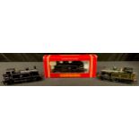 Toys and Juvenalia - OO gauge locomotives including Hornby Railways R053 BR 0-6-0T loocomotive Class