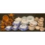 Ceramics - a pair of Wedgwood Chinese Legend pattern vegetable dishes and covers; another pair,