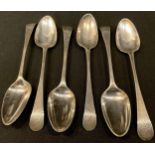 A set of six Georgian silver teaspoons, London hallmarks, 67.5g