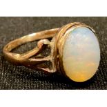 A Victorian 9ct gold opal ring, 2.3g gross