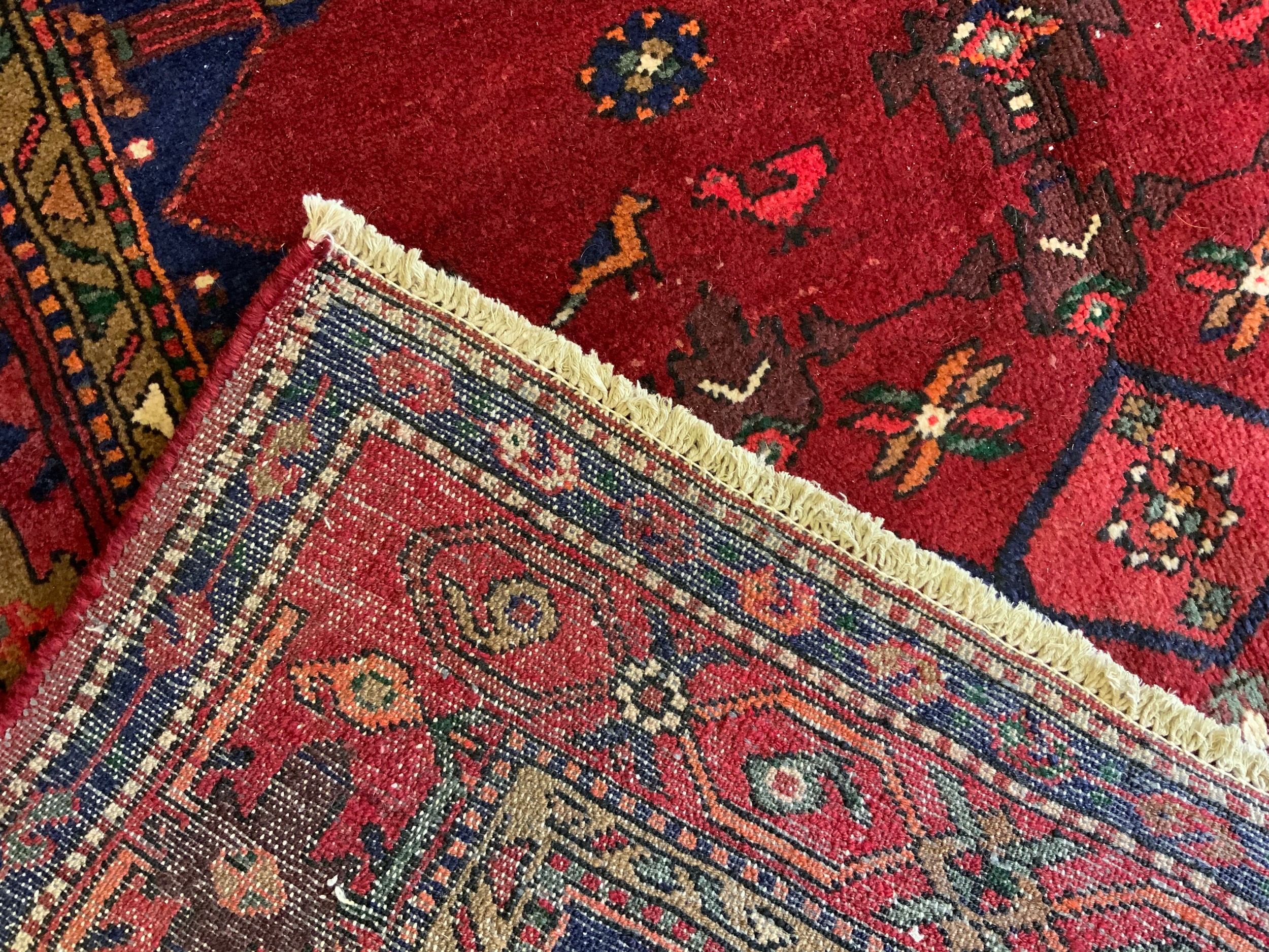 A Malayer rug, approx 203cm x 133cm - Bild 2 aus 2