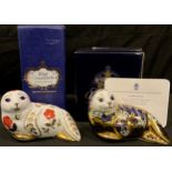 A Royal Crown Derby paperweight, Harbour Seal, limited edition 475/4,500, gold stopper, signed in