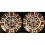 A pair of Royal Crown Derby 1128 Imari pattern dessert plates, 21.5cm diameter, first quality