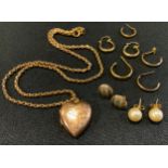 A 9ct gold fancy link necklace, suspending a 9ct gold front and back heart locket, 11.4g gross;