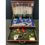Costume Jewellery - a mid 20th century Art Deco style necklace; others, chains, bracelets,