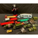 Toys & Juvenalia - a novelty tinplate and clockwork robot by HA HA Toys, unboxed; a collection of