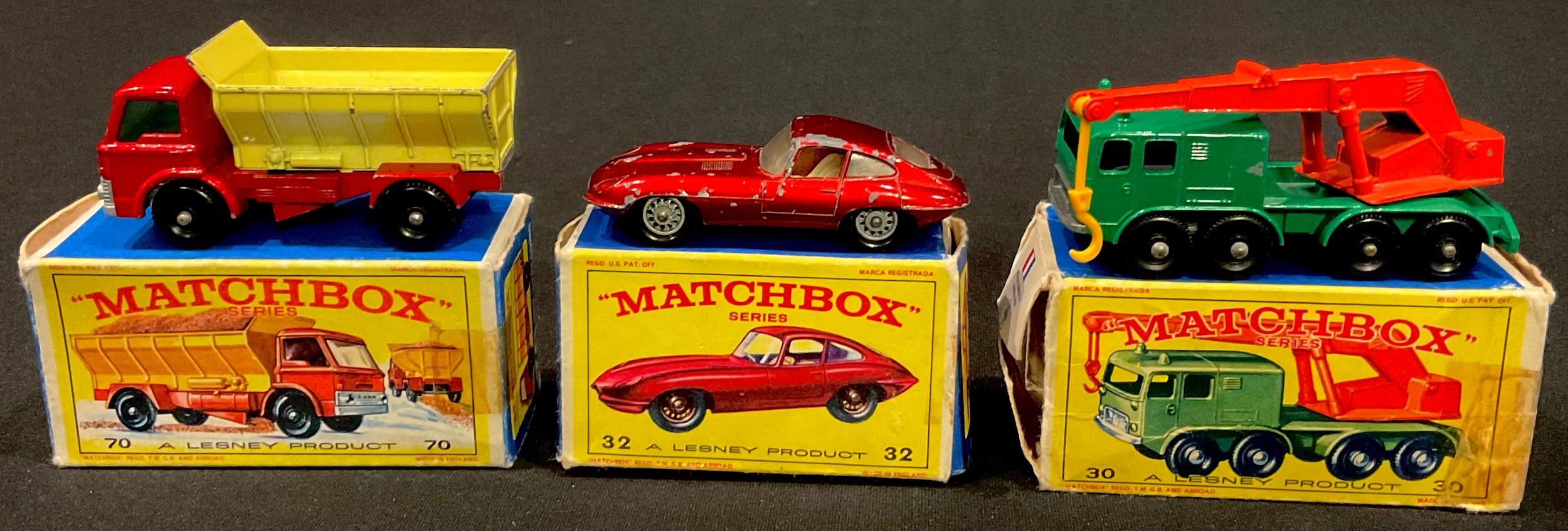 Toys & Juvenalia - Lesney Matchbox Series models including No.32 'E' type Jaguar, boxed, others,