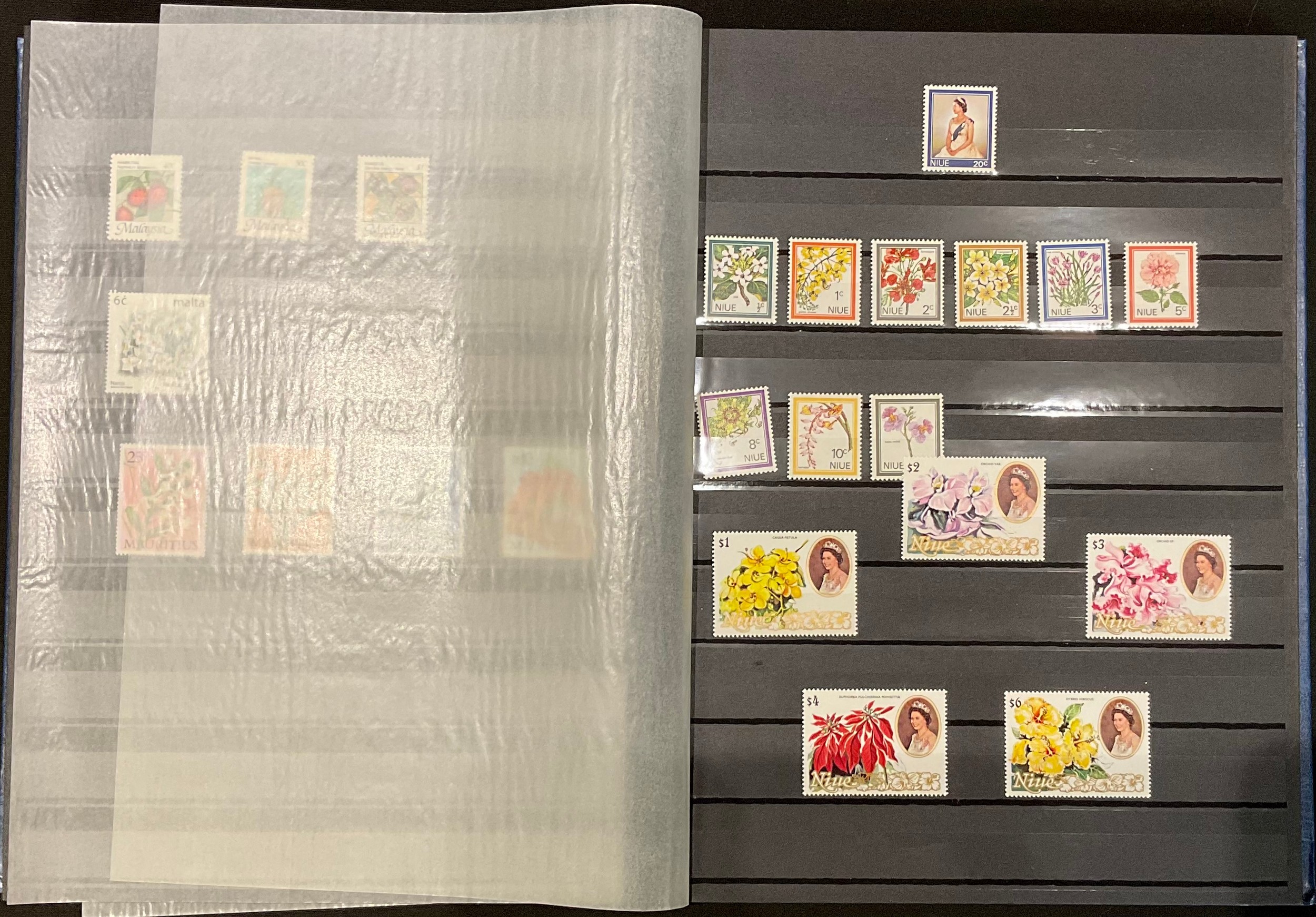 Stamps - Flower thematic stamp album, the majority of material is 1980's - 2000's including h/v UMM, - Bild 3 aus 5