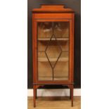 An Edwardian mahogany display cabinet, outlined throughout with boxwood stringing, 148cm high,