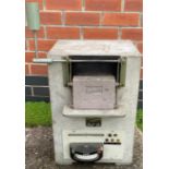 Tools - an electric Carbolite furnace ***Please note that this lot is held offsite and collection