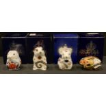 A Royal Crown Derby paperweight, Poppy Mouse, Collector's Guild exclusive, gold stopper, boxed;