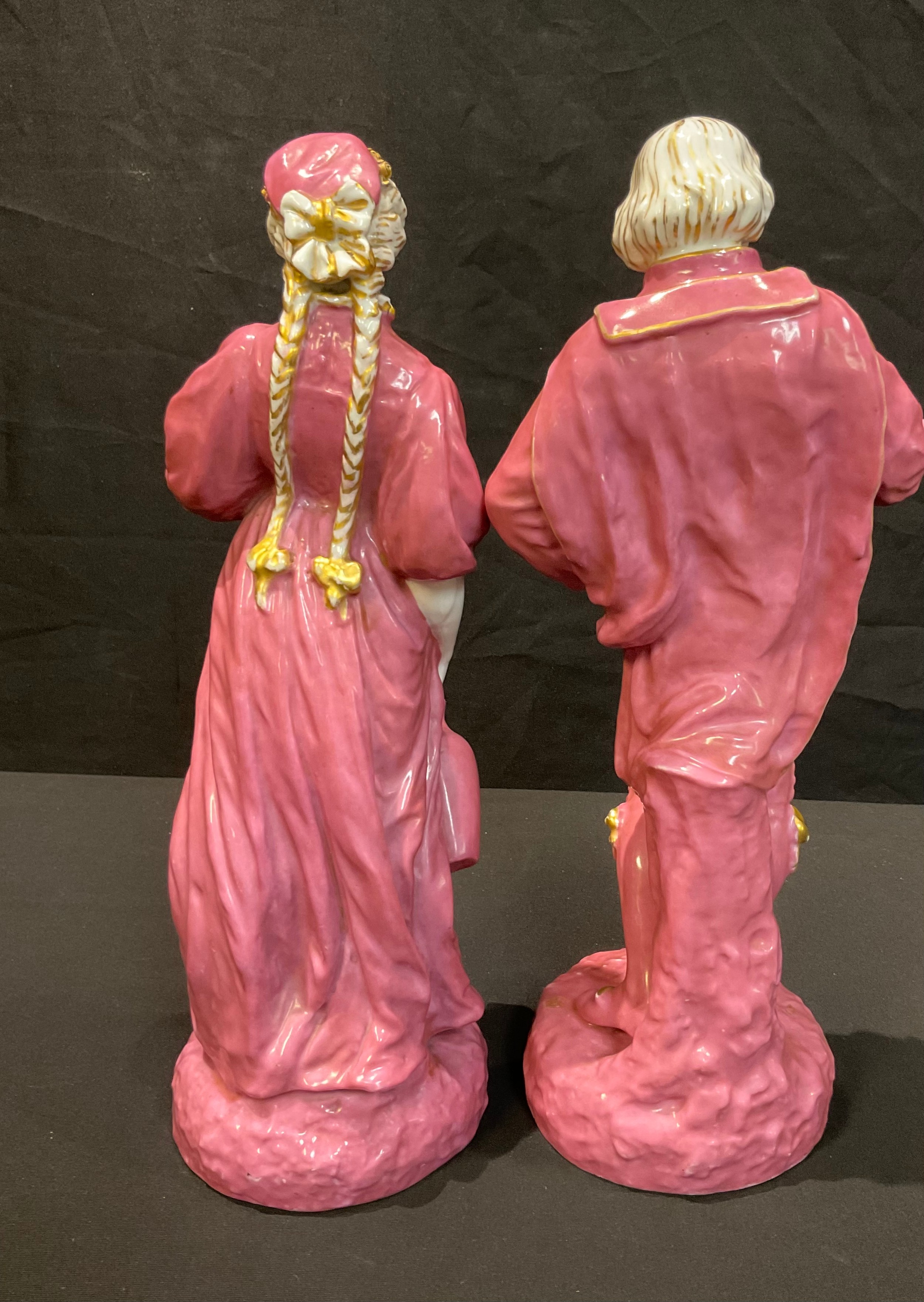 A pair of 19th century Continental porcelain figures of a courting couple, in the manner of - Bild 2 aus 2