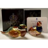 A Royal Crown Derby paperweight, Partridge, limited edition 5/4,500, gold stopper, certificate,