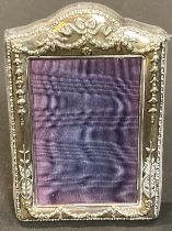 An Elizabeth II silver easel photograph frame, Sheffield 1992