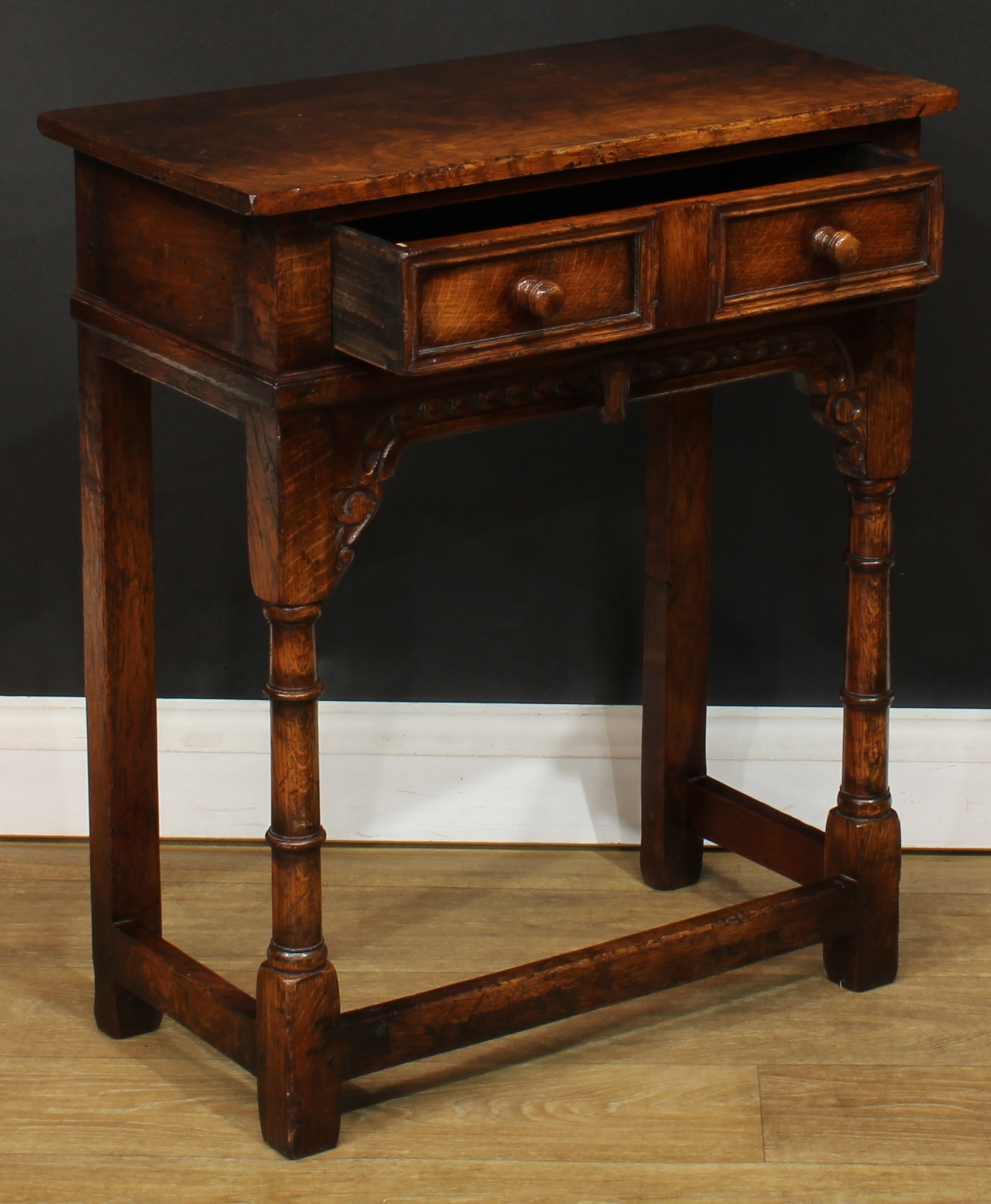 An oak side table, of small and neat proportions, possibly Titchmarsh & Goodwin, 71cm high, 61cm - Image 3 of 3