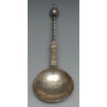 An 18th century Norwegian silver spoon, orb finial, twisted stem, 15cm long