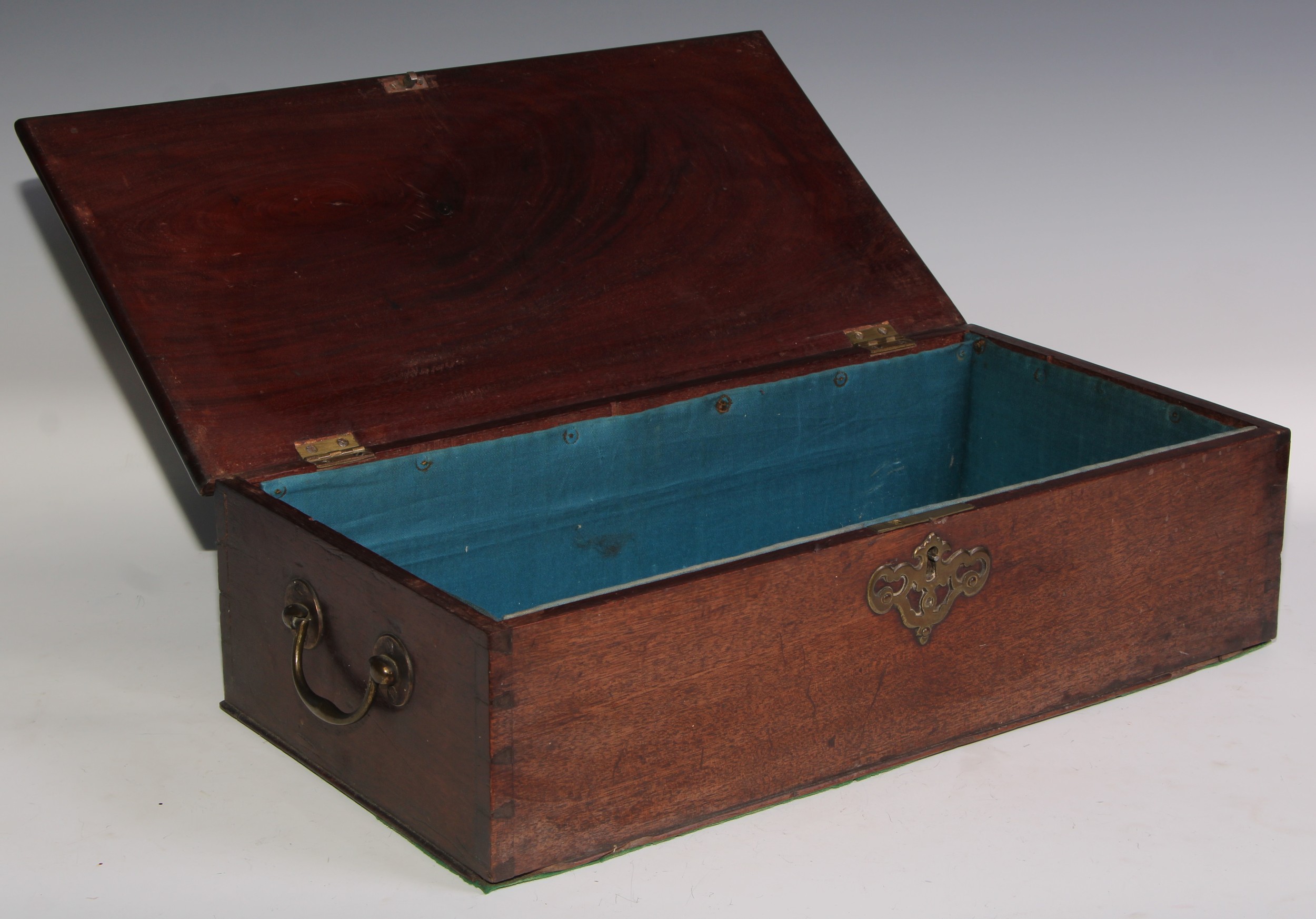 A George III mahogany rectangular document box, hinged cover, brass swan neck carrying handles and - Image 3 of 3