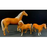 Beswick Palomino Prancing Arab pony, no 1261; Palomino Bois Roussel, No 701; Palomino Huntsman's