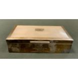 A Elisabeth II silver desk top trinket/cigarette box, fabric lined cedar interior, Birmingham