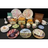 Ceramics - Wedgwood country meadow, meadow sweet, plates and tea cups; Cottage ware; Carlton ware