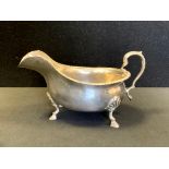 A George V silver sauce boat, Walker & Hall, Birmingham 1931, 3.56ozt