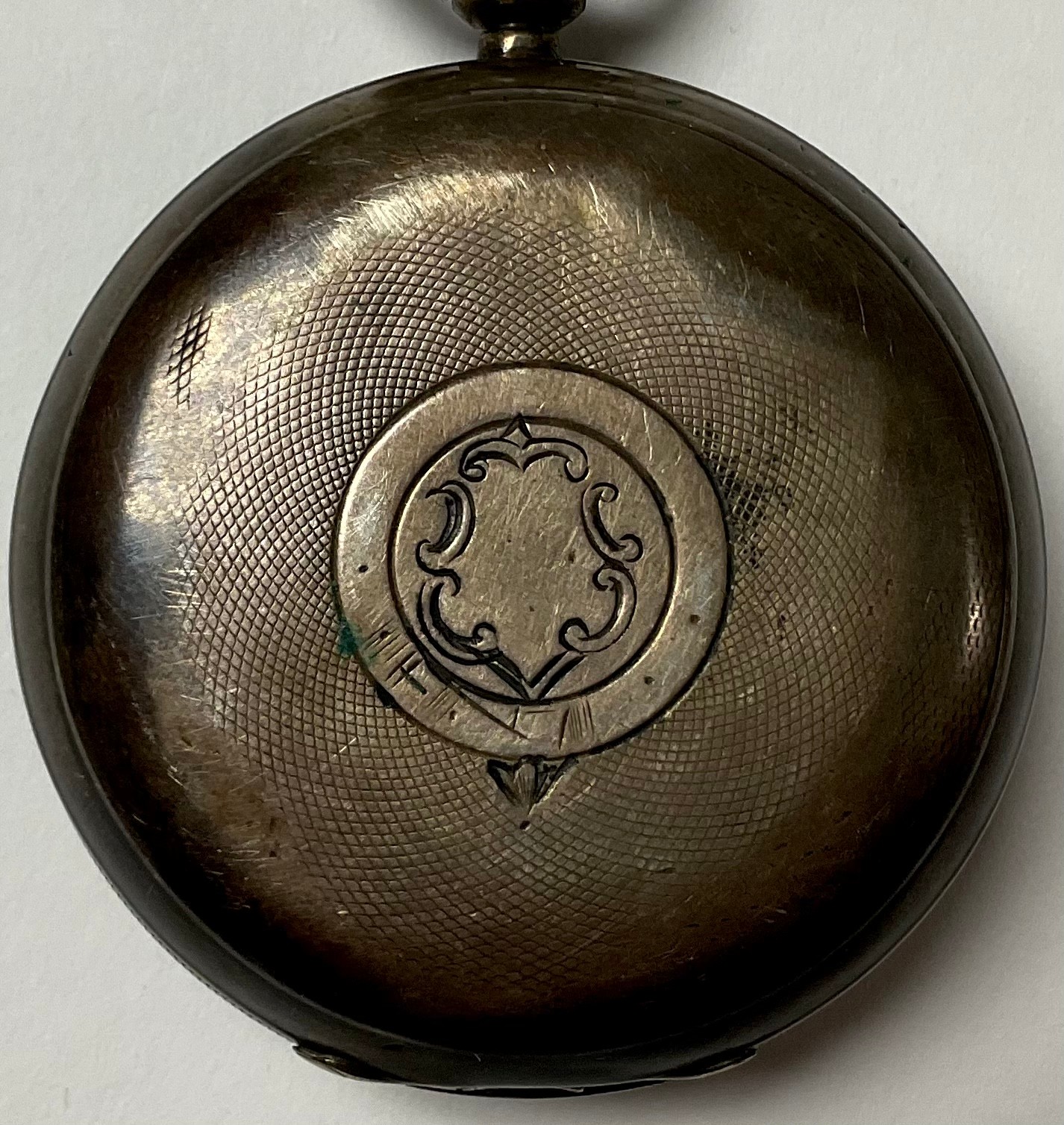 A hallmarked silver Waltham pocket watch on Albert, with key - Bild 2 aus 3