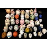 Piggy Banks - a collection of ceramic piggy banks, qty