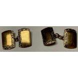 A pair of 9ct gold cufflinks, Chester 1959, 3.5g