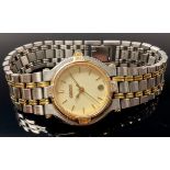 A lady's Gucci 9000 L stainless steel watch, baton indicators, date aperture, serial number 0034803,