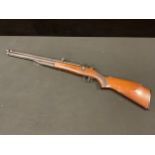 A SMK 1.77 calibre lever action air rifle, 177 SMK B45-3, unmarked, 91cm long