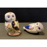 A Royal Crown Derby paperweight Platinum Owl, limited edition 500, gold stopper Another Twilight