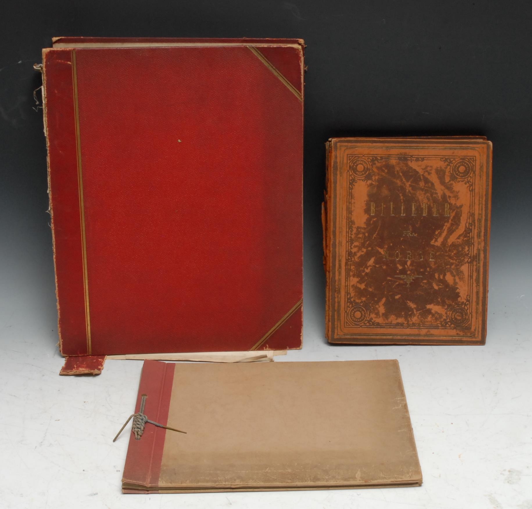 Photography - a late 19th/early 20th century tooled leather photograph album including photographs