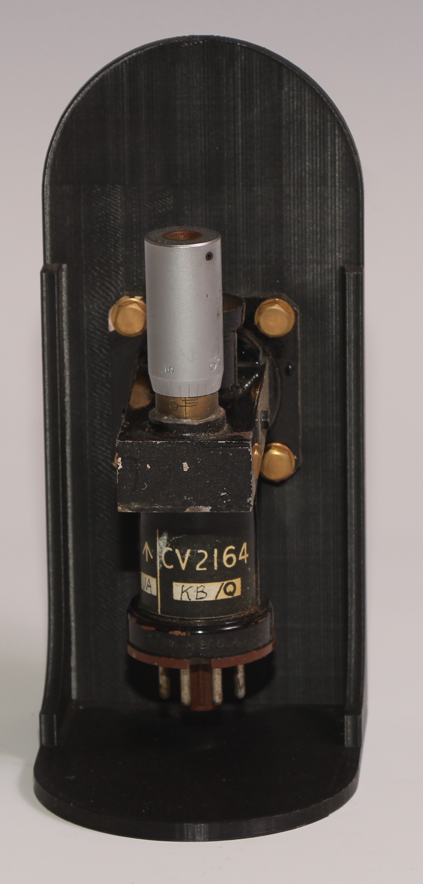 Vintage Wireless History - a collection of radio valves, various makes and types, GEC Quartz Crystal - Image 7 of 10