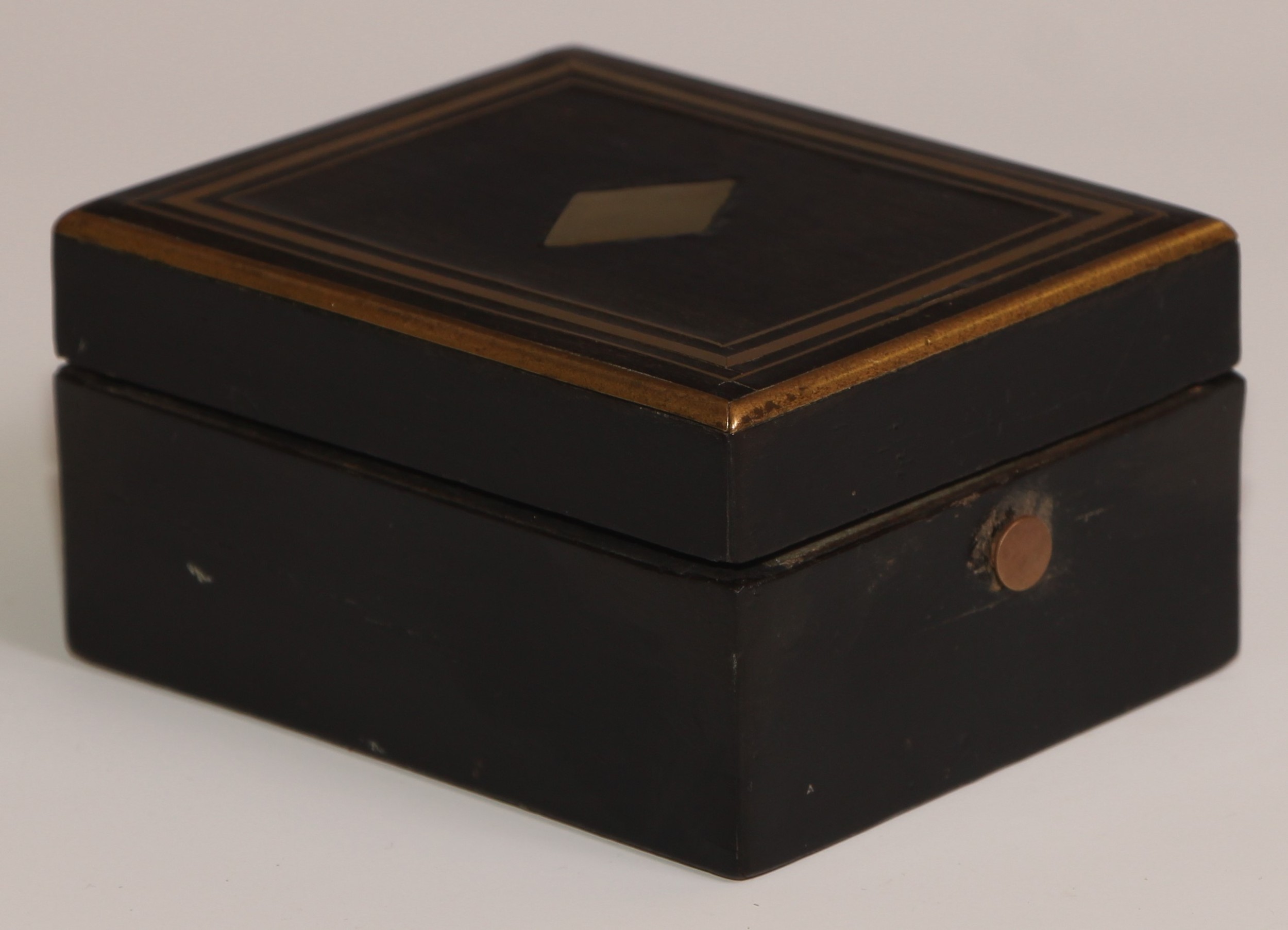 A 19th century French ebonised pocket watch box, hinged cover inlaid with a lozenge and outlined - Image 4 of 4