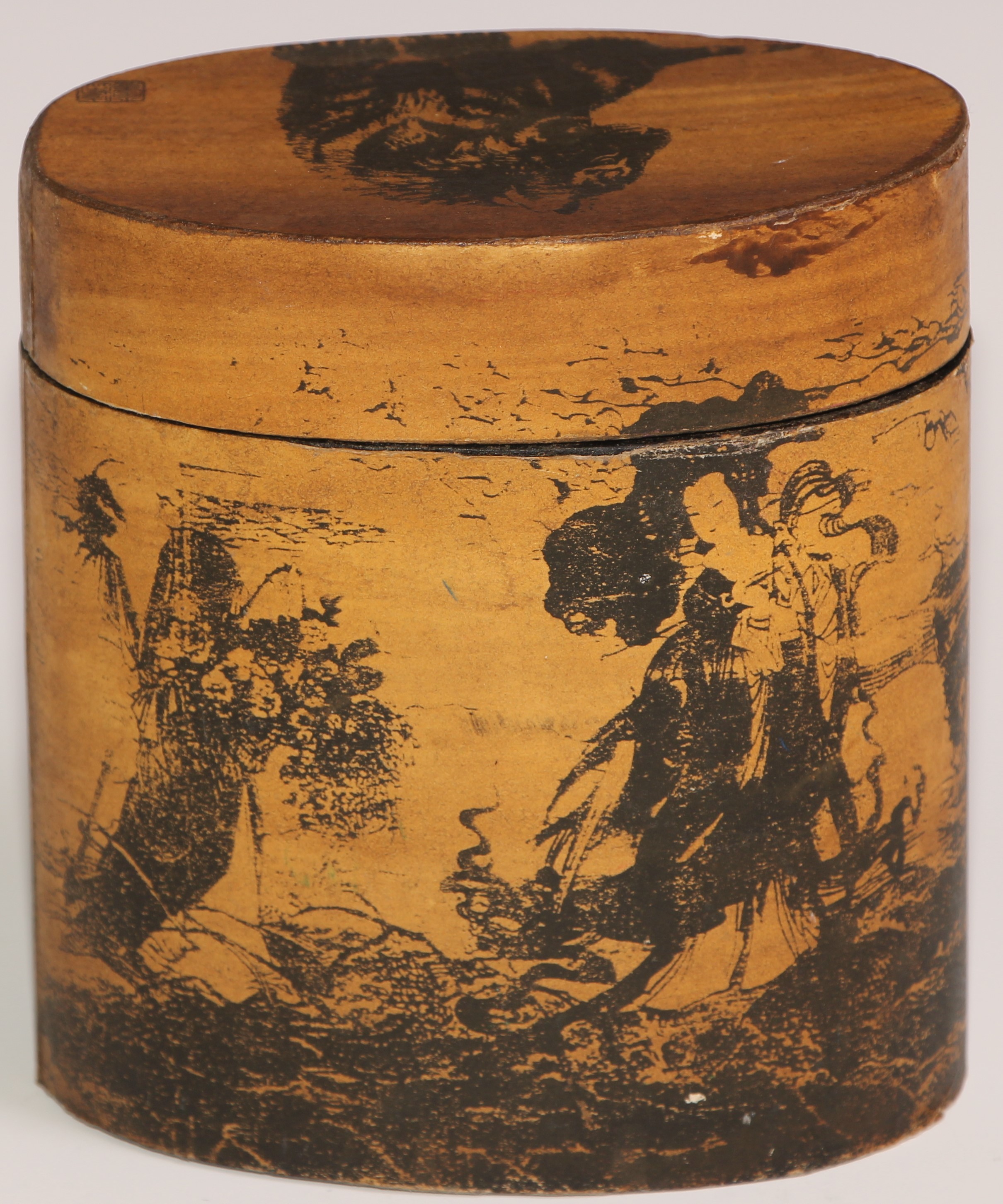 A stacking nest of Japanese oval boxes, decorated with bears and narratuve scenes, the largest 13. - Image 12 of 18