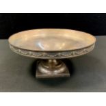 A George V silver pedestal bonbon dish, swag moulded lip, Elkington & Co, Birmingham 1912, 9.65ozt