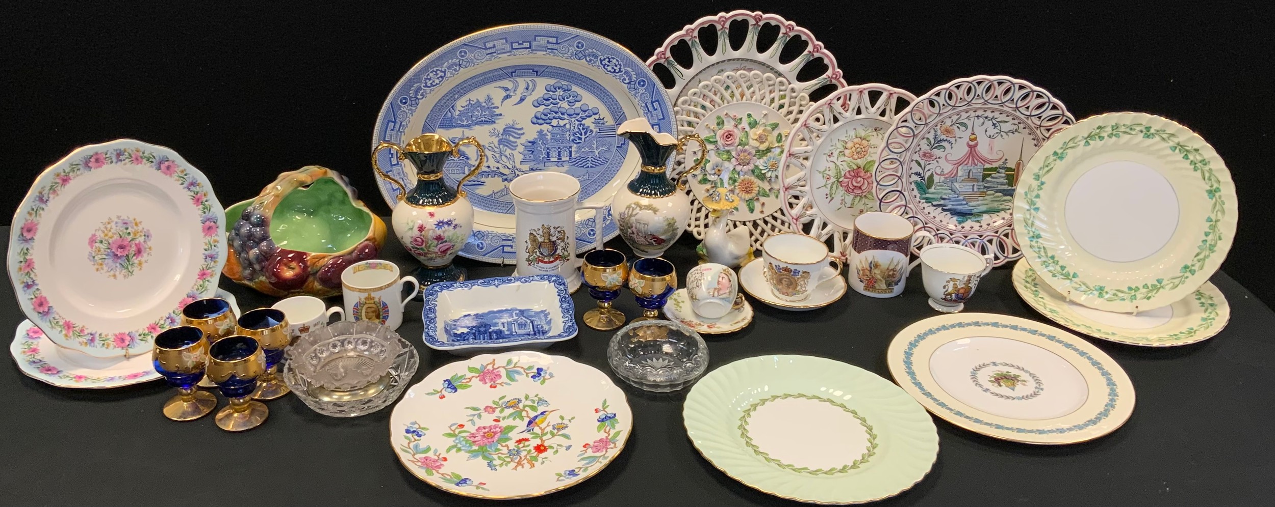 A Staffordshire Dresden Wreath part tea service; Wedgwood Jasper Ware; Moore Brothers vase; floral