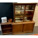 A large Victorian oak scullery/Kitchen display cabinet, the mirrored back two door glazed top, 121cm