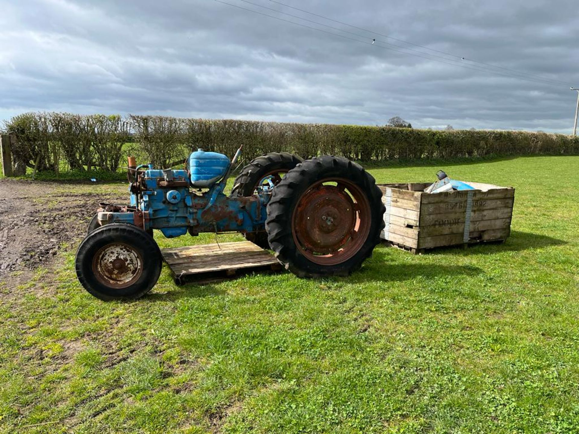 Ford 4000 Spares - Image 2 of 5