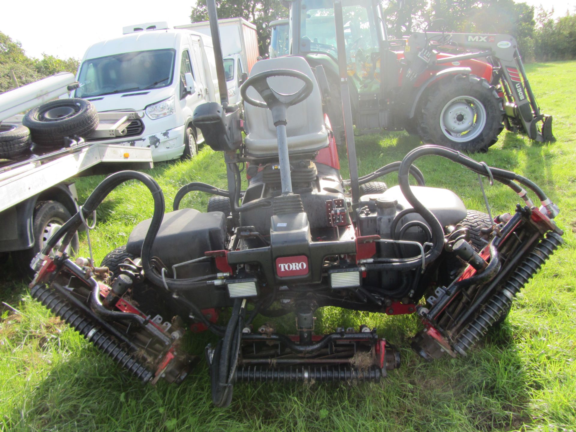 2009 Toro 5410 Reelmaster Mower Complete with 5" cutting units,2100 hours