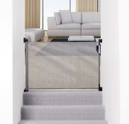 Dreambaby Retractable Baby Safety Gate RRP £42.99