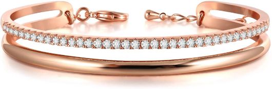 RRP £1350 THEHORAE Women Adjustable Bracelet Rose Gold Plated, box of 54 RRP £25 Each