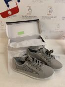 Ladies Grey Lace Shoe Size 37