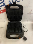 Duronic Waffle Maker WM60 | Deep Fill 4 Waffle Iron with DETACHABLE PLATES