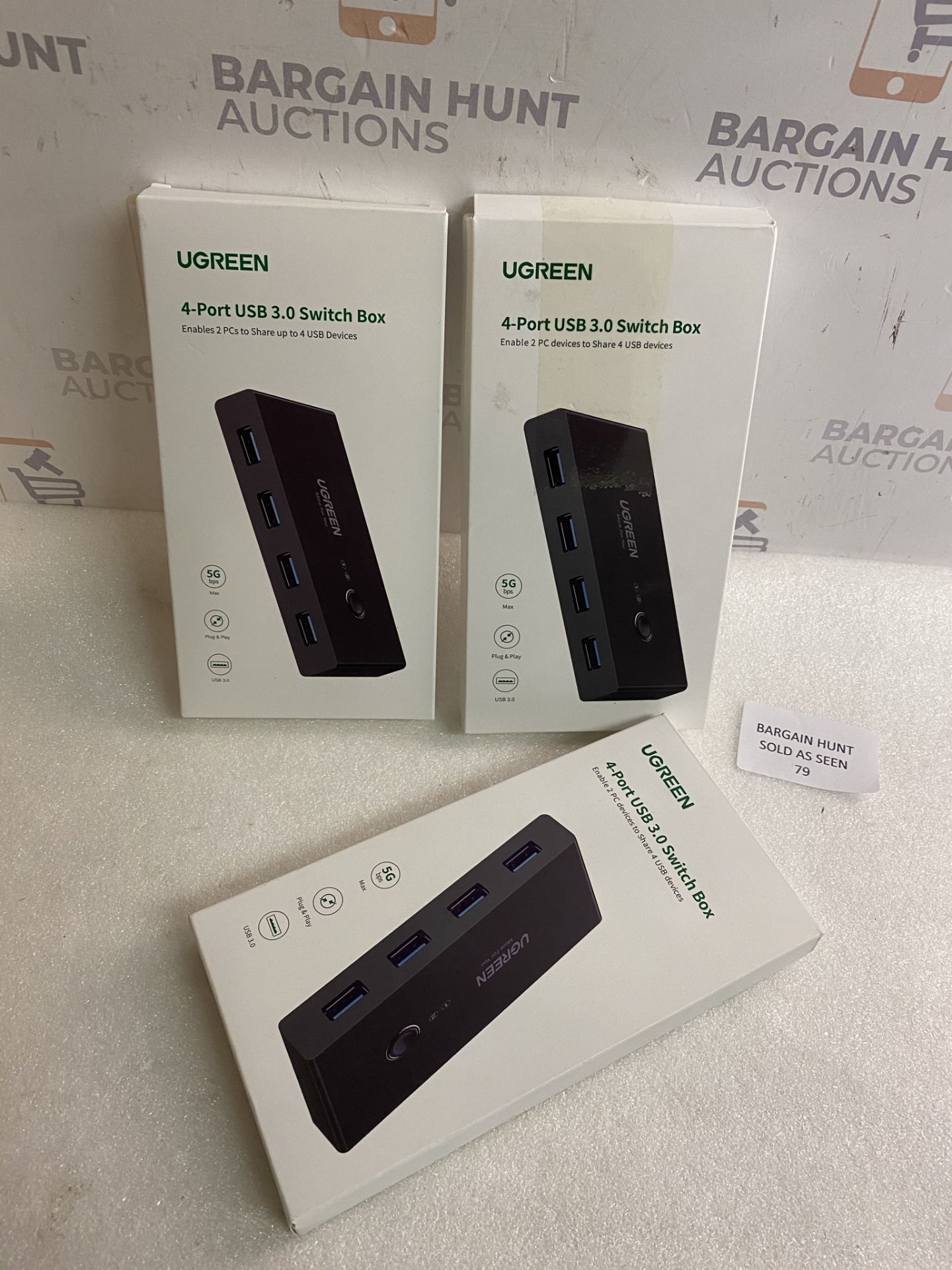 Ugreen USB 3.0 Switch 2 In 4 Output Sharing Switch, Set of 3 RRP £72