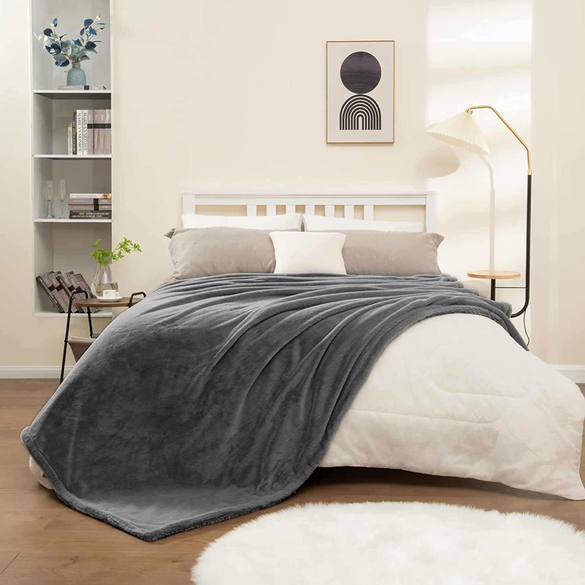 PURRUGS Double-sided Faux Mink Fur & Sherpa Fleece Blanket