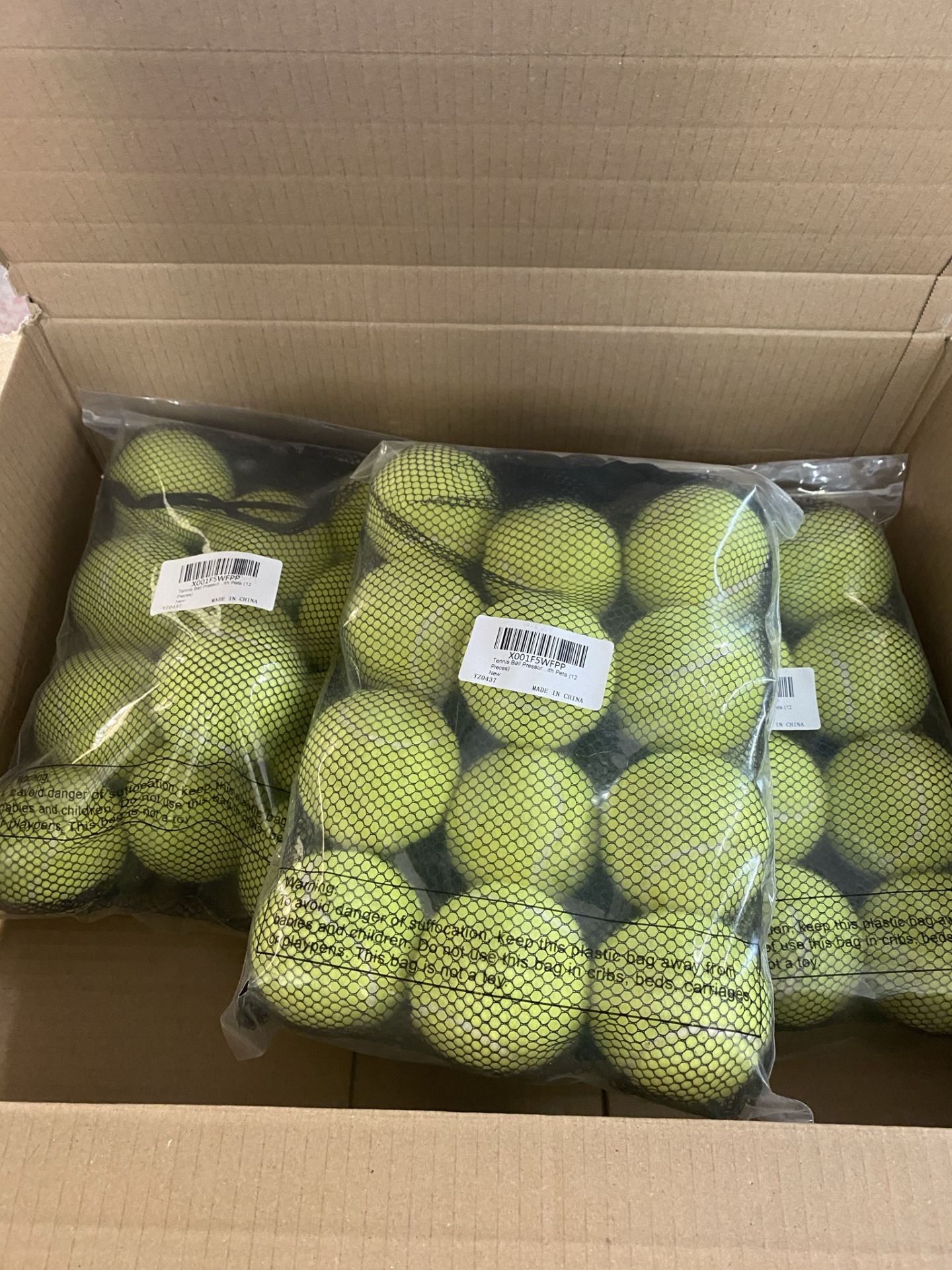Tennis Ball Dog Toy Ball Sturdy Durable Tennis Ball with Mesh Carrying Bag, 3 Packs of 12